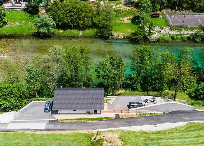 Apartmaji Silva Apartment Slap ob Idrijci